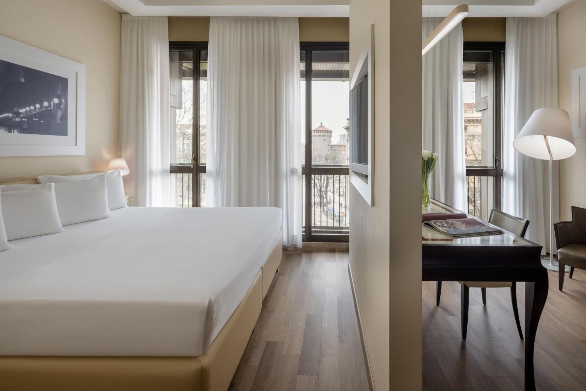 Unahotels Cusani Hotel