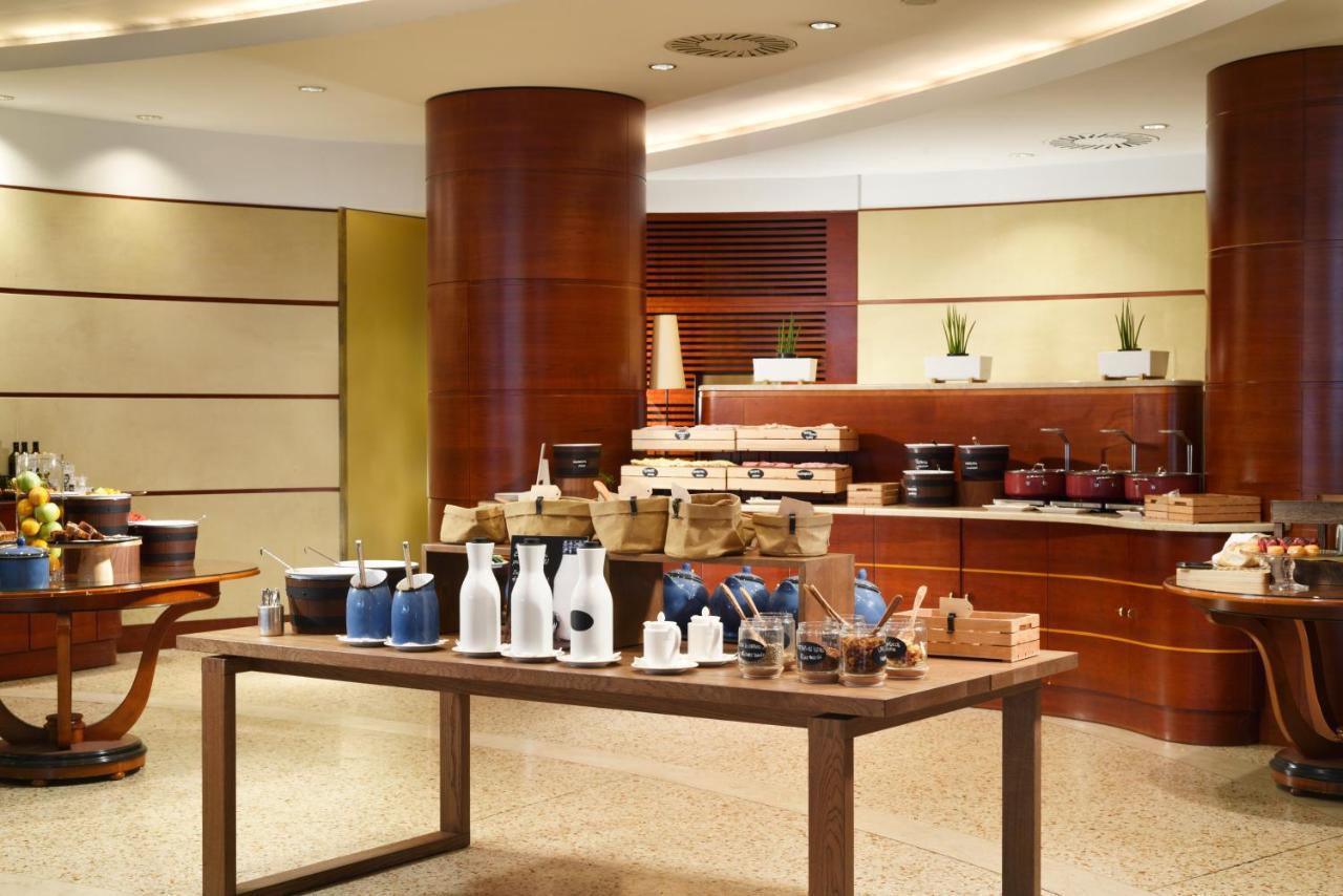 Unahotels Cusani